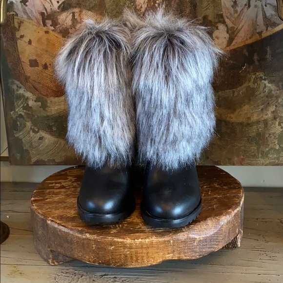 Sorel - Picture 2 of 5